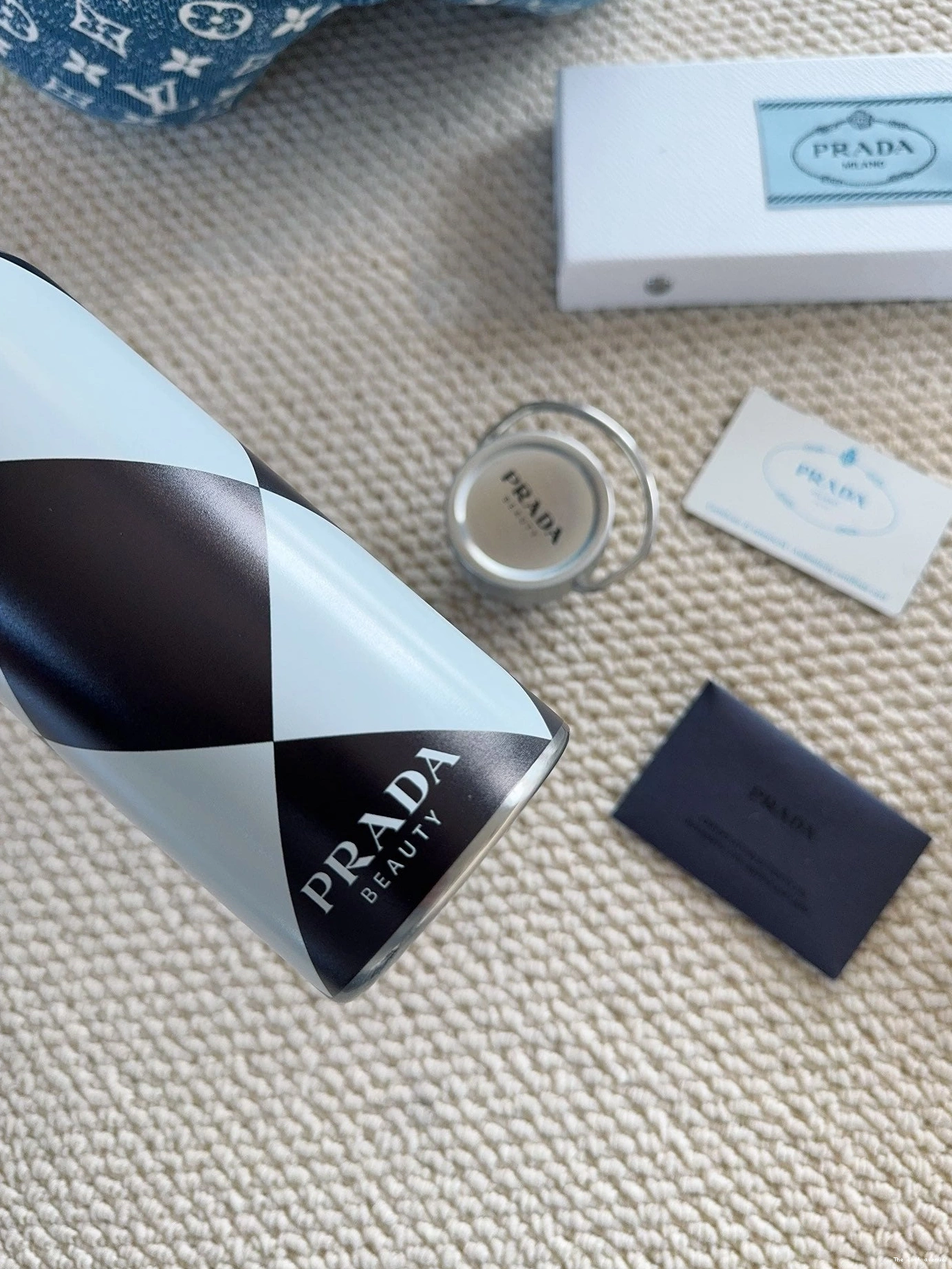 STAINLESS STEEL BOTTLE PRADA CHECKERED 0824